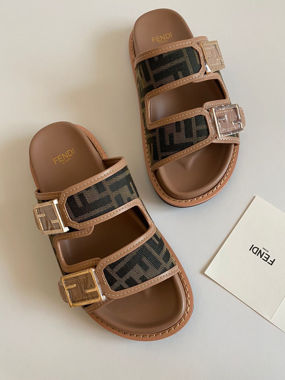 FE SANDALS BROWN